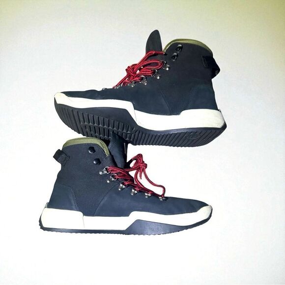 Men’s G-Star Raw High Top l Pump l Black w/ Red Laces l Size 11 l EUC no box